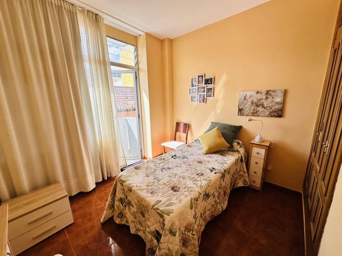 2 soveværelse Lejlighed til salg i Puerto de la Cruz - € 246.000 (Ref: 9008898)