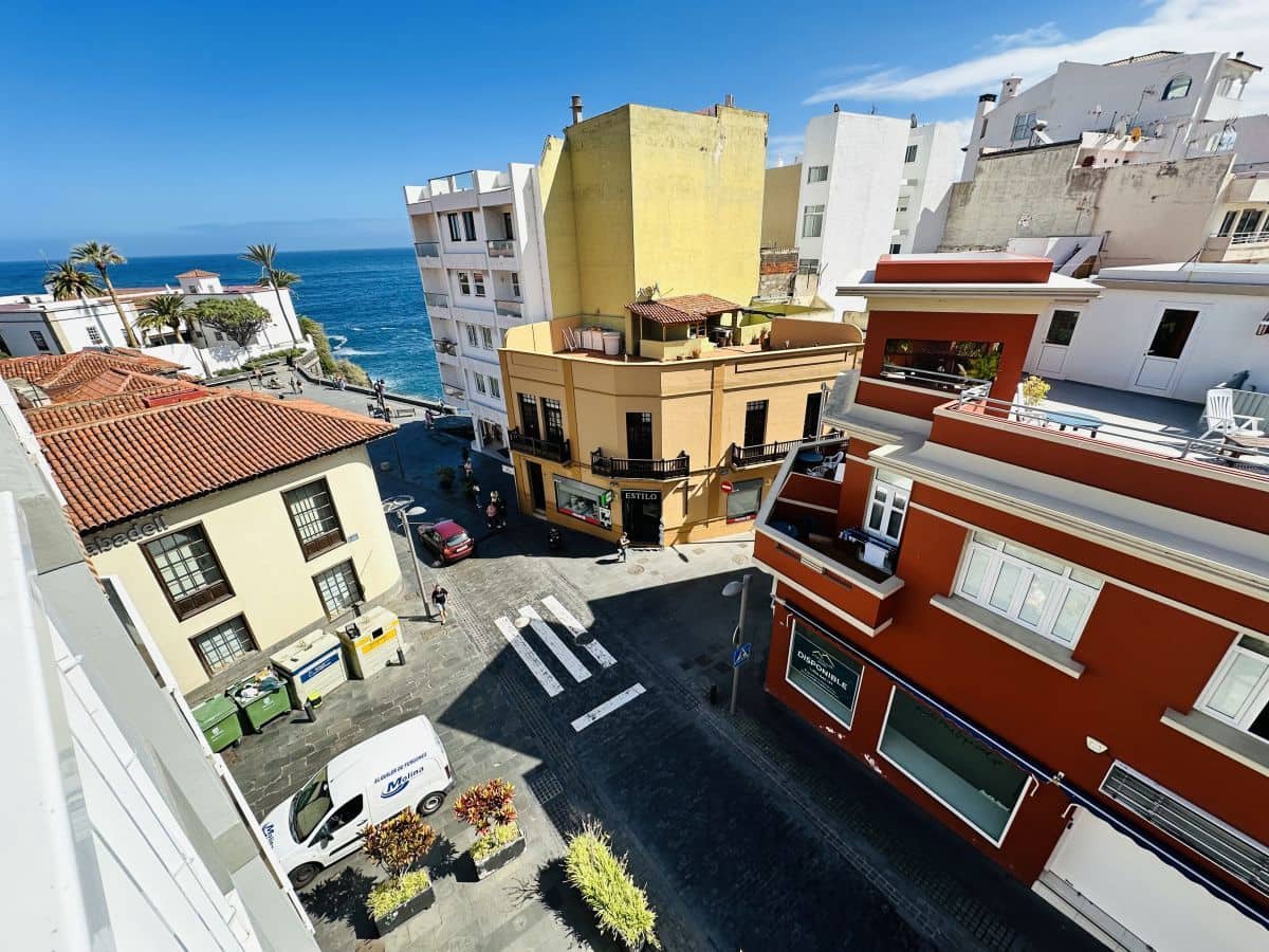 2 soveværelse Lejlighed til salg i Puerto de la Cruz - € 246.000 (Ref: 9008898)