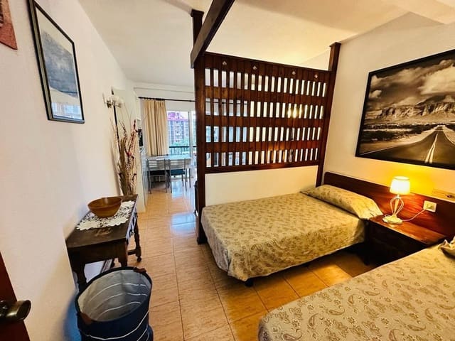 Studio te koop in Puerto de la Cruz met zwembad - € 155.000 (Ref: 9014257)