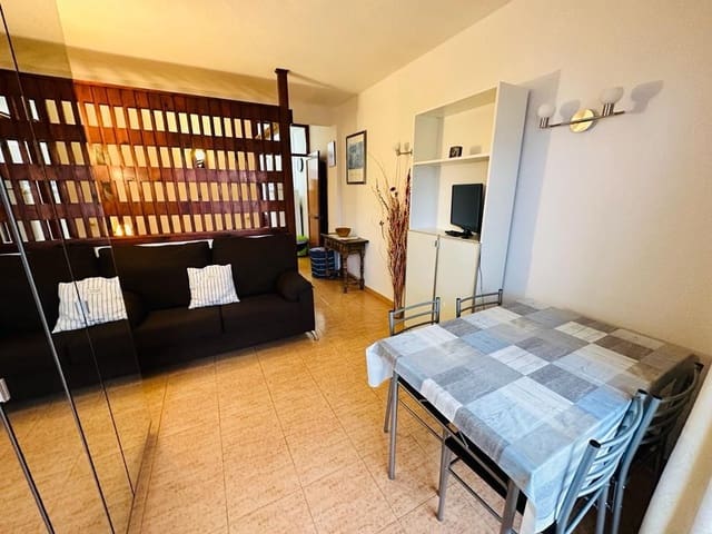 Studio te koop in Puerto de la Cruz met zwembad - € 155.000 (Ref: 9014257)