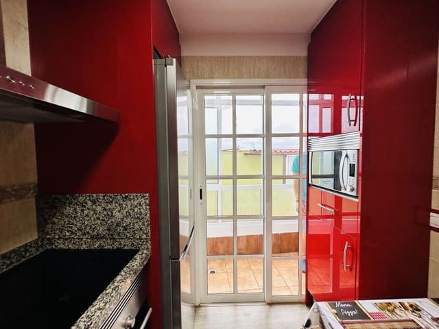3 quarto Apartamento para arrendar em Los Realejos com garagem - 1 050 € (Ref: 9117001)