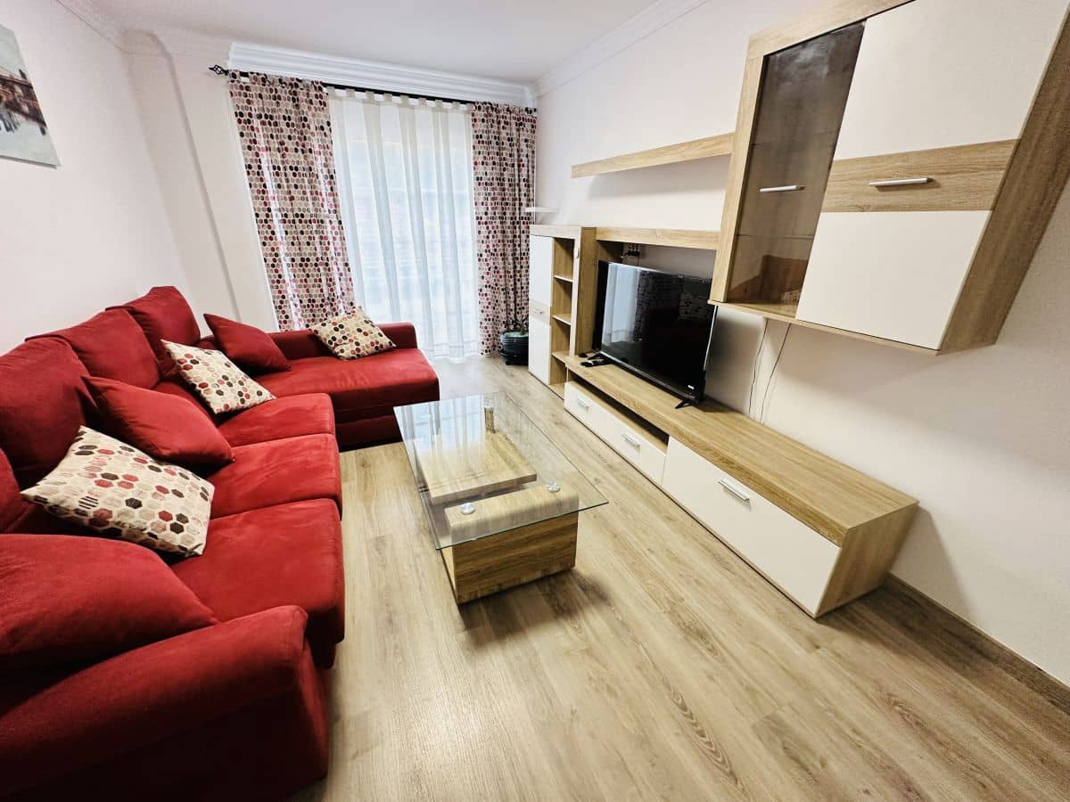 3 quarto Apartamento para arrendar em Los Realejos com garagem - 1 050 € (Ref: 9117001)