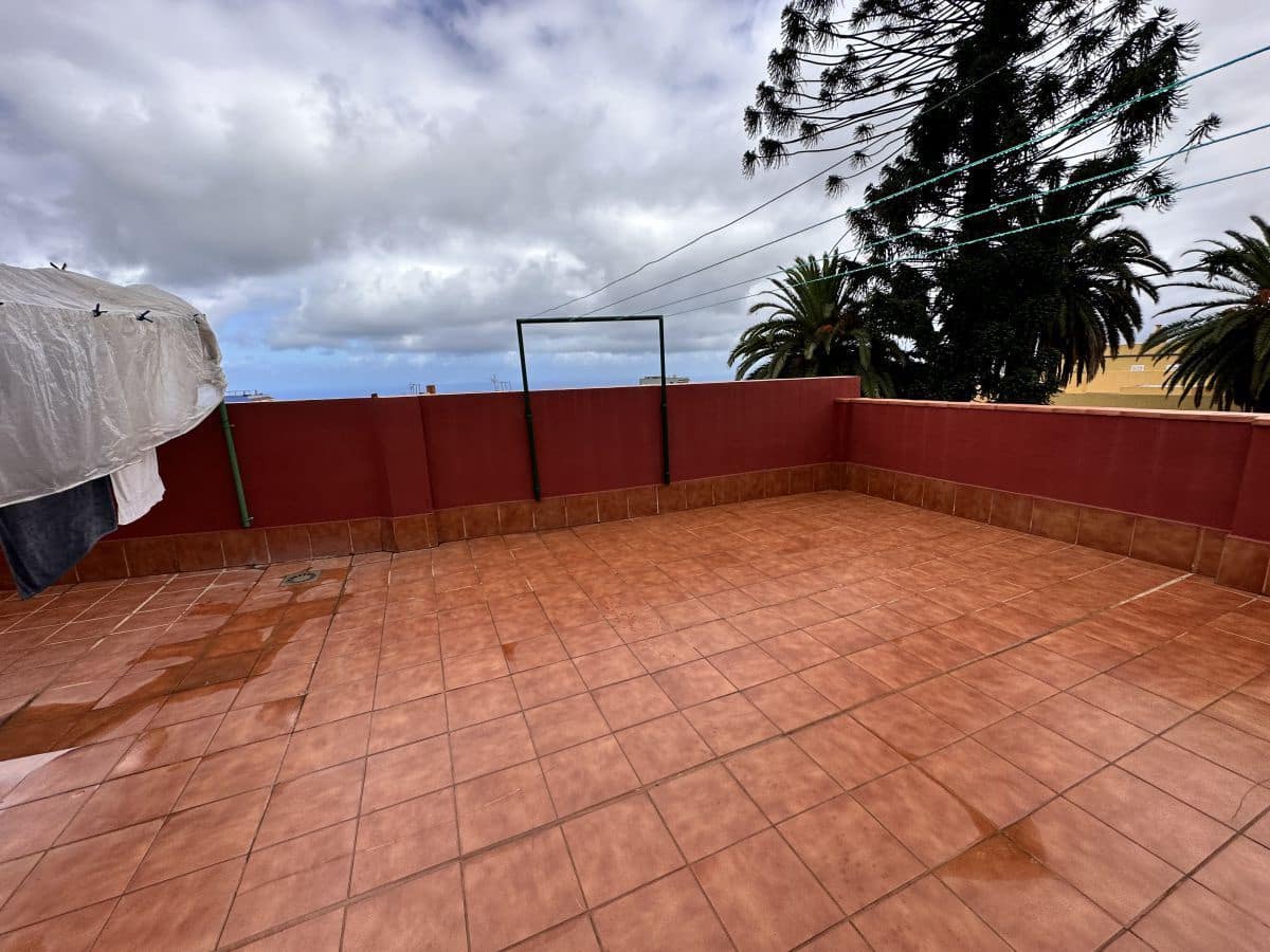 3 quarto Apartamento para arrendar em Los Realejos com garagem - 1 050 € (Ref: 9117001)