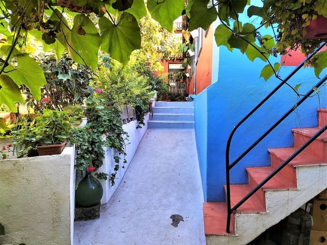 6 soveværelse Byhus til salg i Los Realejos med garage - € 330.000 (Ref: 9151723)