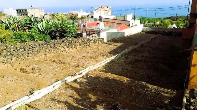 Tomt till salu i La Orotava - 99 000 € (Ref: 9153623)