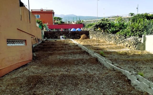 Tomt till salu i La Orotava - 99 000 € (Ref: 9153623)