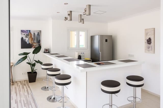 2 sypialnia Willa na sprzedaż w Puerto de la Cruz - 580 000 € (Ref: 9153624)