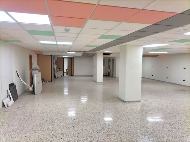 3 camera da letto Commerciale in vendita in Puerto de la Cruz - 245.000 € (Rif: 9163514)