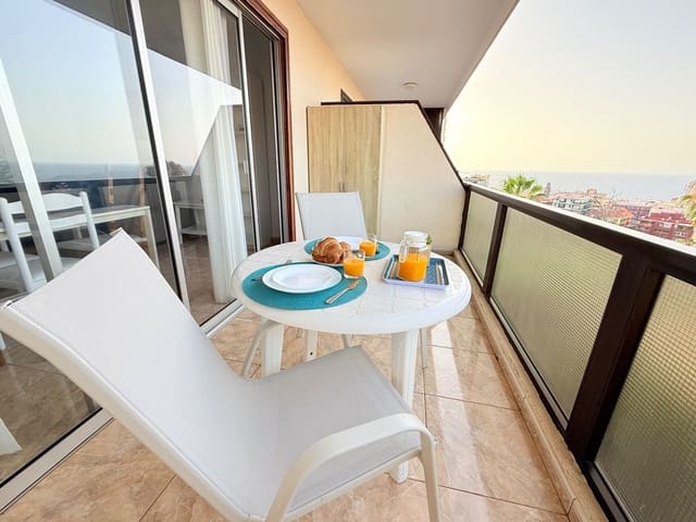 Apartamento de 1 habitación en Puerto de la Cruz en alquiler con piscina - 1.100 € (Ref: 9163516)