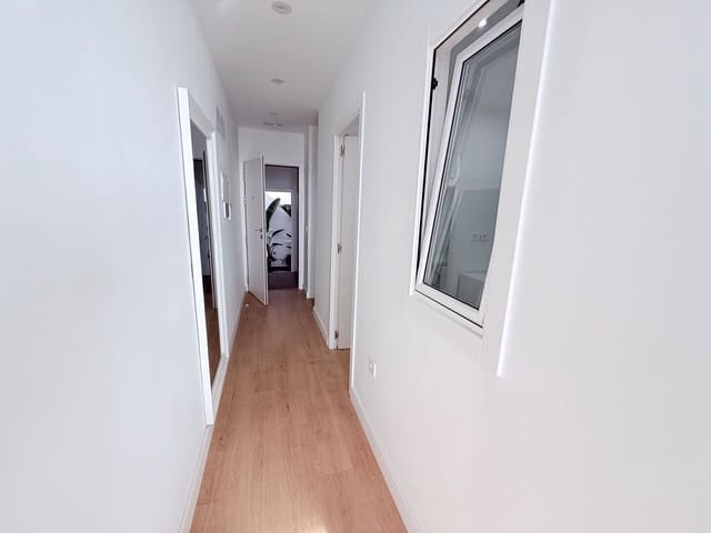 2 soveværelse Lejlighed til salg i Puerto de la Cruz - € 265.000 (Ref: 9209391)