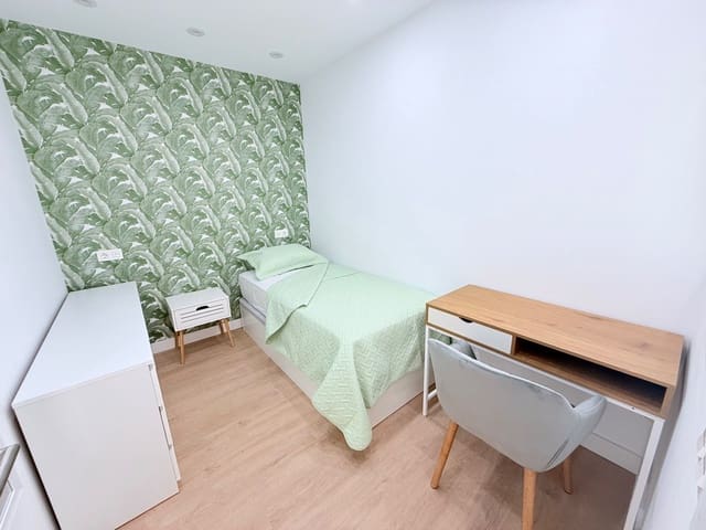 2 soveværelse Lejlighed til salg i Puerto de la Cruz - € 265.000 (Ref: 9209391)