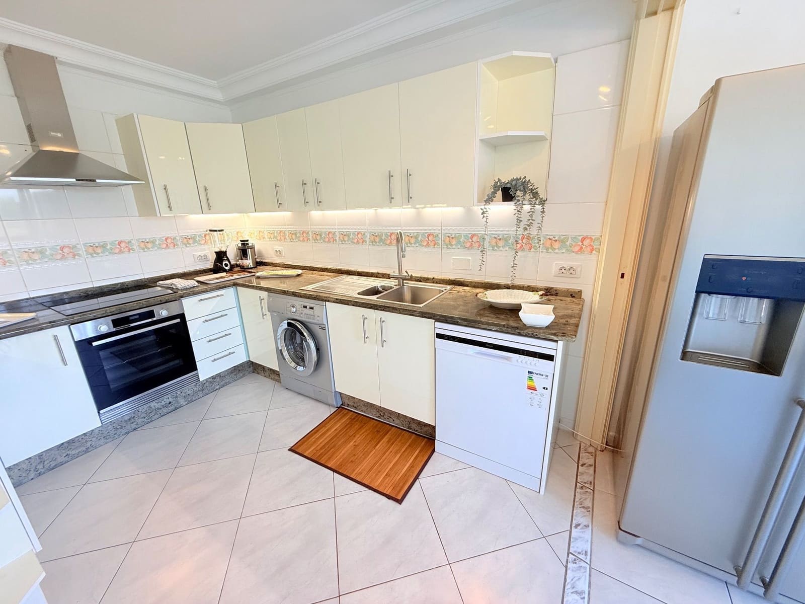 3 soverom Leilighet til salgs i Puerto de la Cruz med svømmebasseng garasje - € 405 000 (Ref: 9209393)