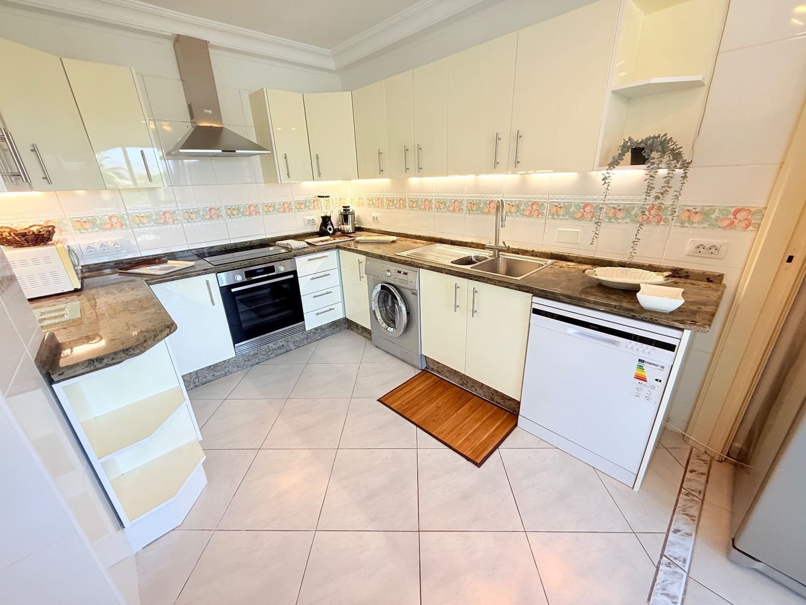 3 soverom Leilighet til salgs i Puerto de la Cruz med svømmebasseng garasje - € 405 000 (Ref: 9209393)