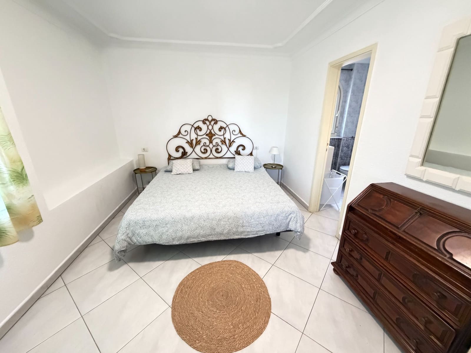 3 bedroom Apartment for sale in Puerto de la Cruz with pool garage - € 405,000 (Ref: 9209393)