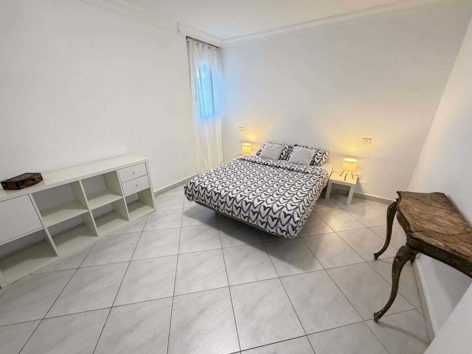 3 bedroom Apartment for sale in Puerto de la Cruz with pool garage - € 405,000 (Ref: 9209393)