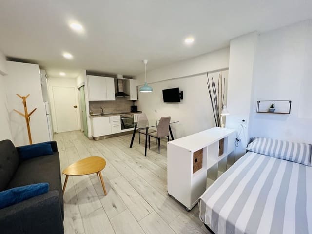 Studio à louer à Puerto de la Cruz - 850 € (Ref: 9209394)