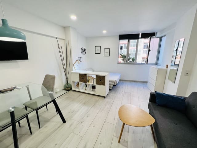 Studio à louer à Puerto de la Cruz - 850 € (Ref: 9209394)