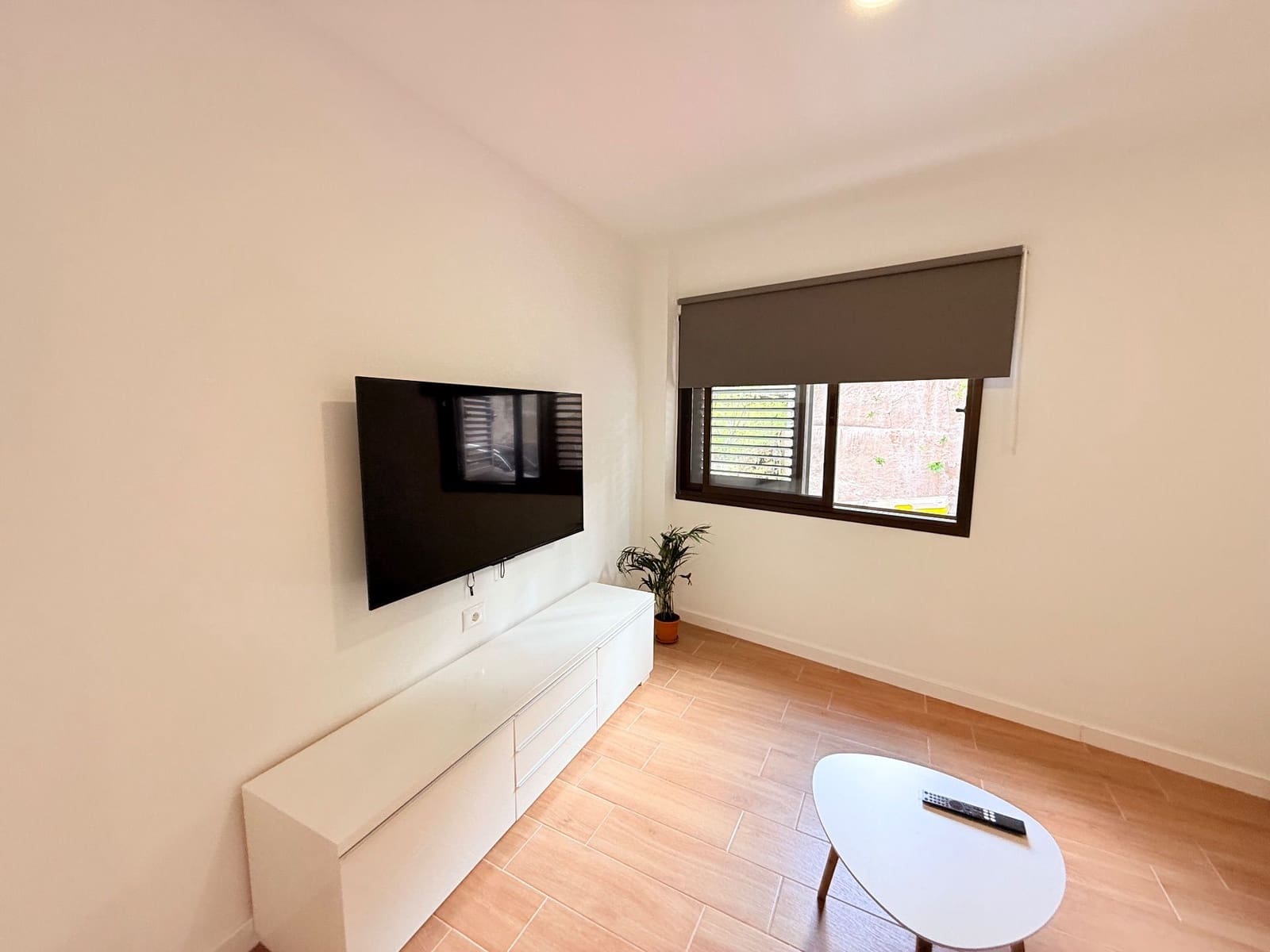 2 bedroom Flat for rent in Puerto de la Cruz - € 900 (Ref: 9344375)