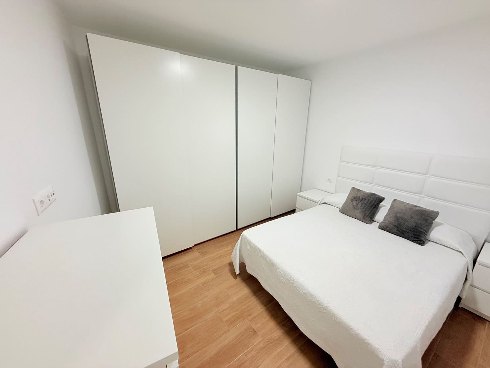 2 bedroom Flat for rent in Puerto de la Cruz - € 900 (Ref: 9344375)