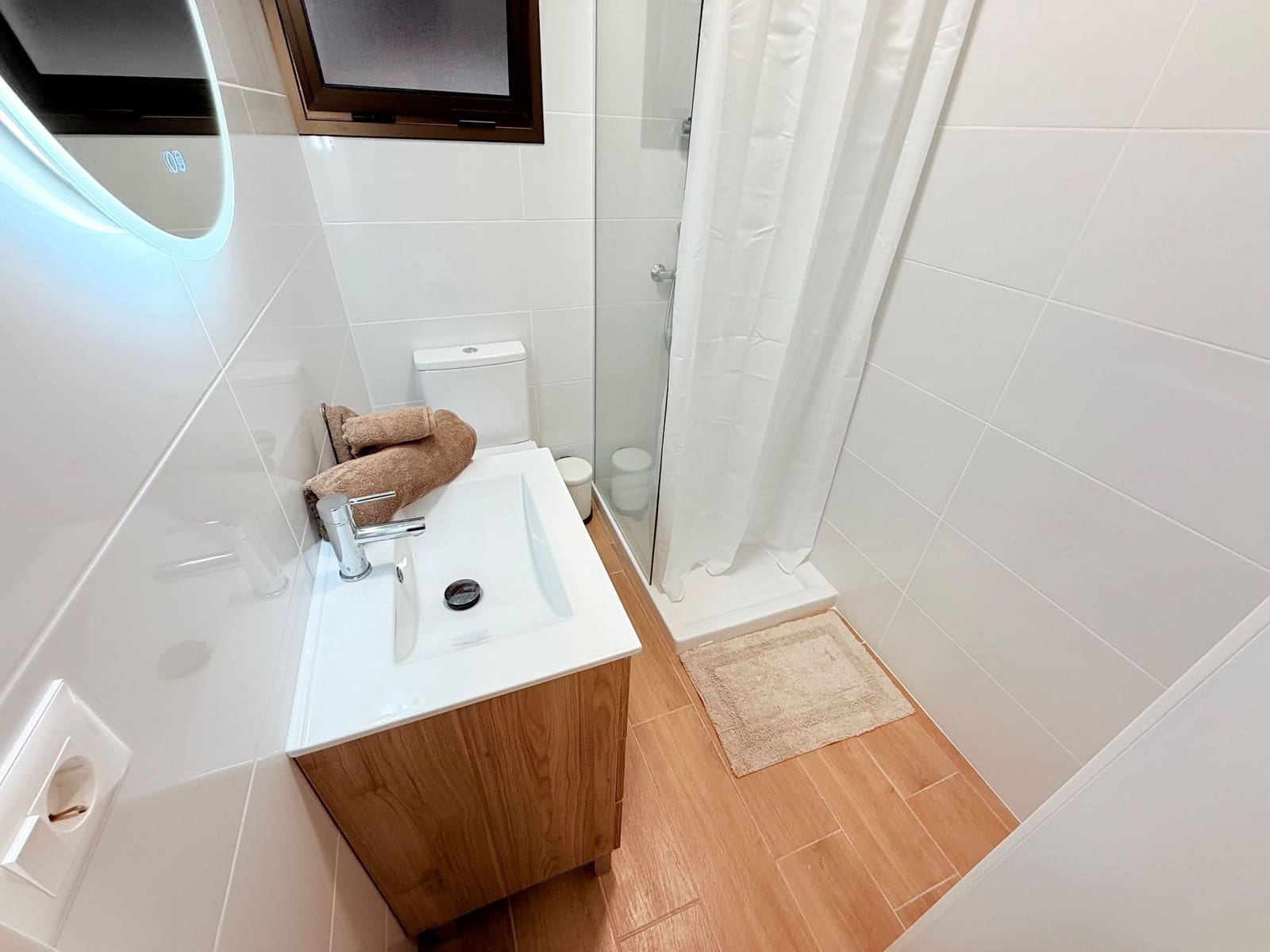 2 bedroom Flat for rent in Puerto de la Cruz - € 900 (Ref: 9344375)