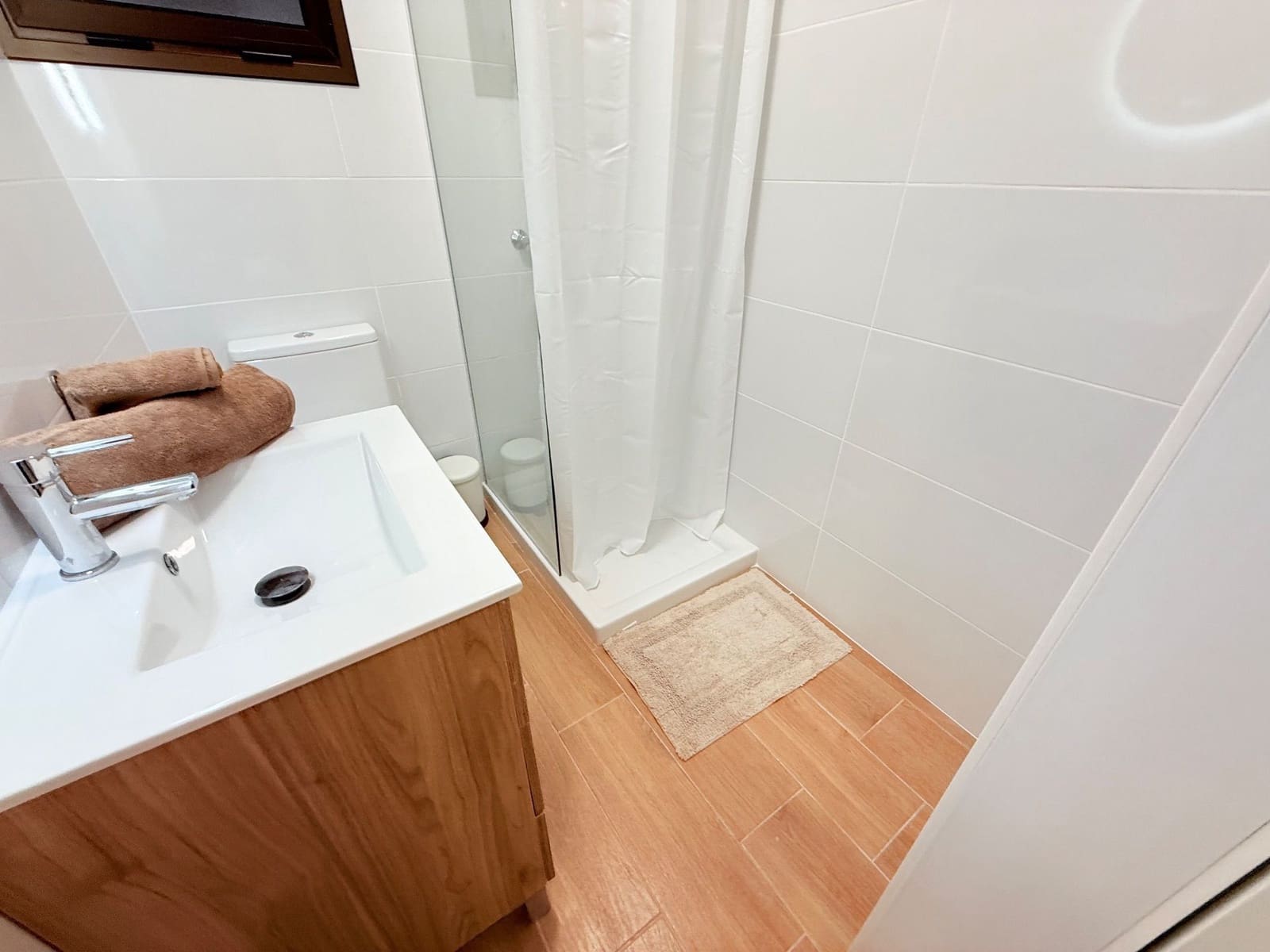 2 bedroom Flat for rent in Puerto de la Cruz - € 900 (Ref: 9344375)