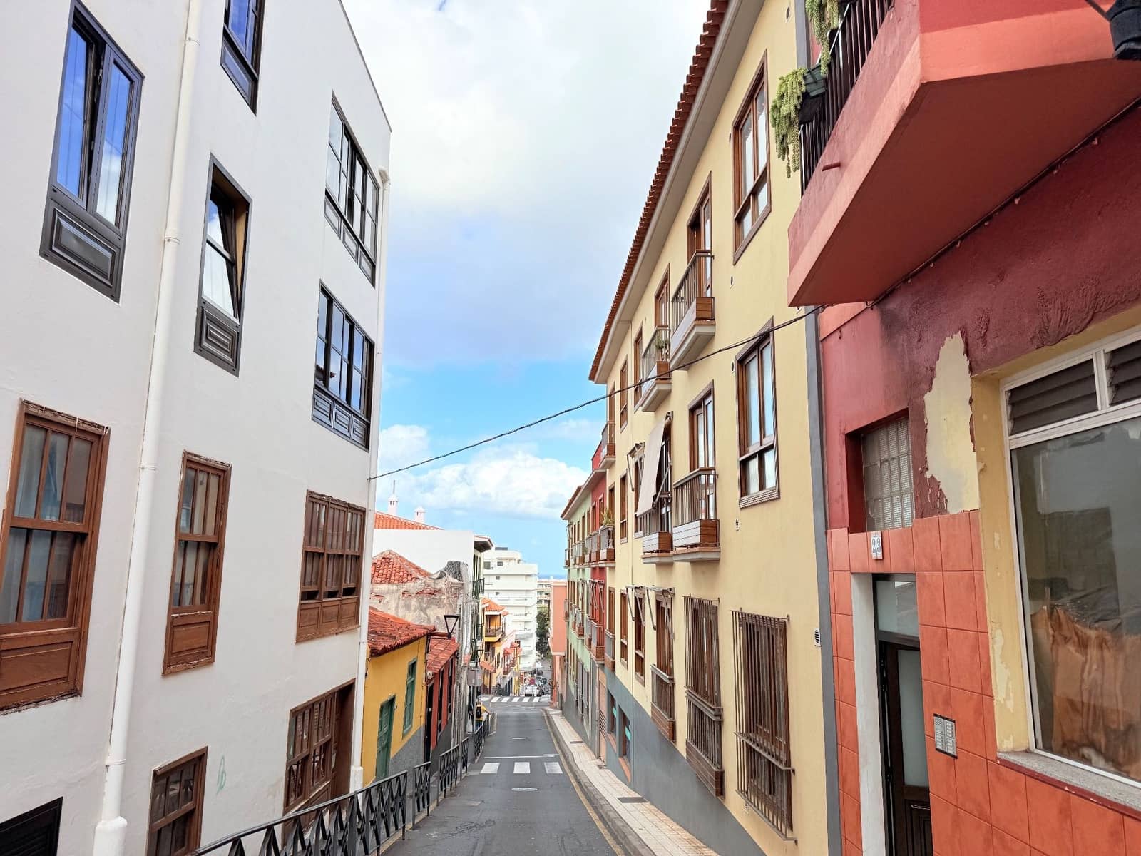 2 bedroom Flat for rent in Puerto de la Cruz - € 900 (Ref: 9344375)