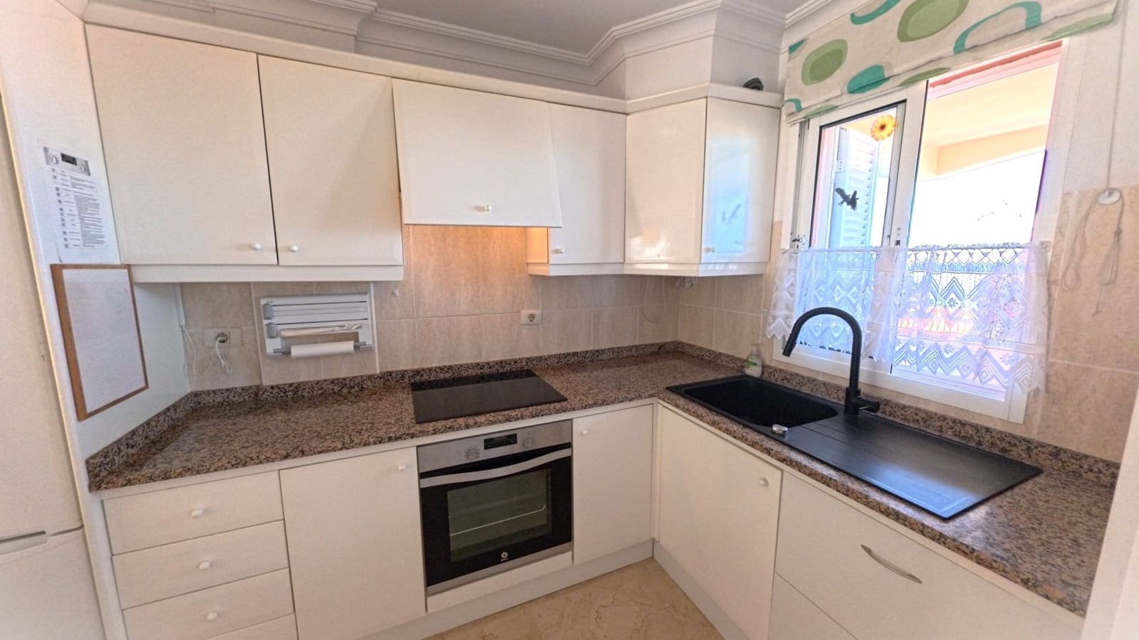 2 soveværelse Lejlighed til salg i Puerto de la Cruz med swimmingpool garage - € 289.000 (Ref: 9356683)