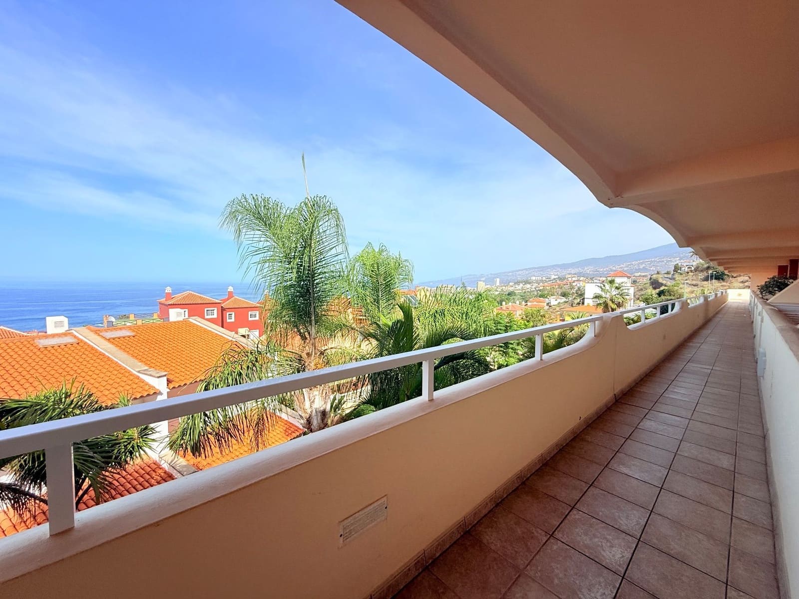 2 soveværelse Lejlighed til salg i Puerto de la Cruz med swimmingpool garage - € 289.000 (Ref: 9356683)