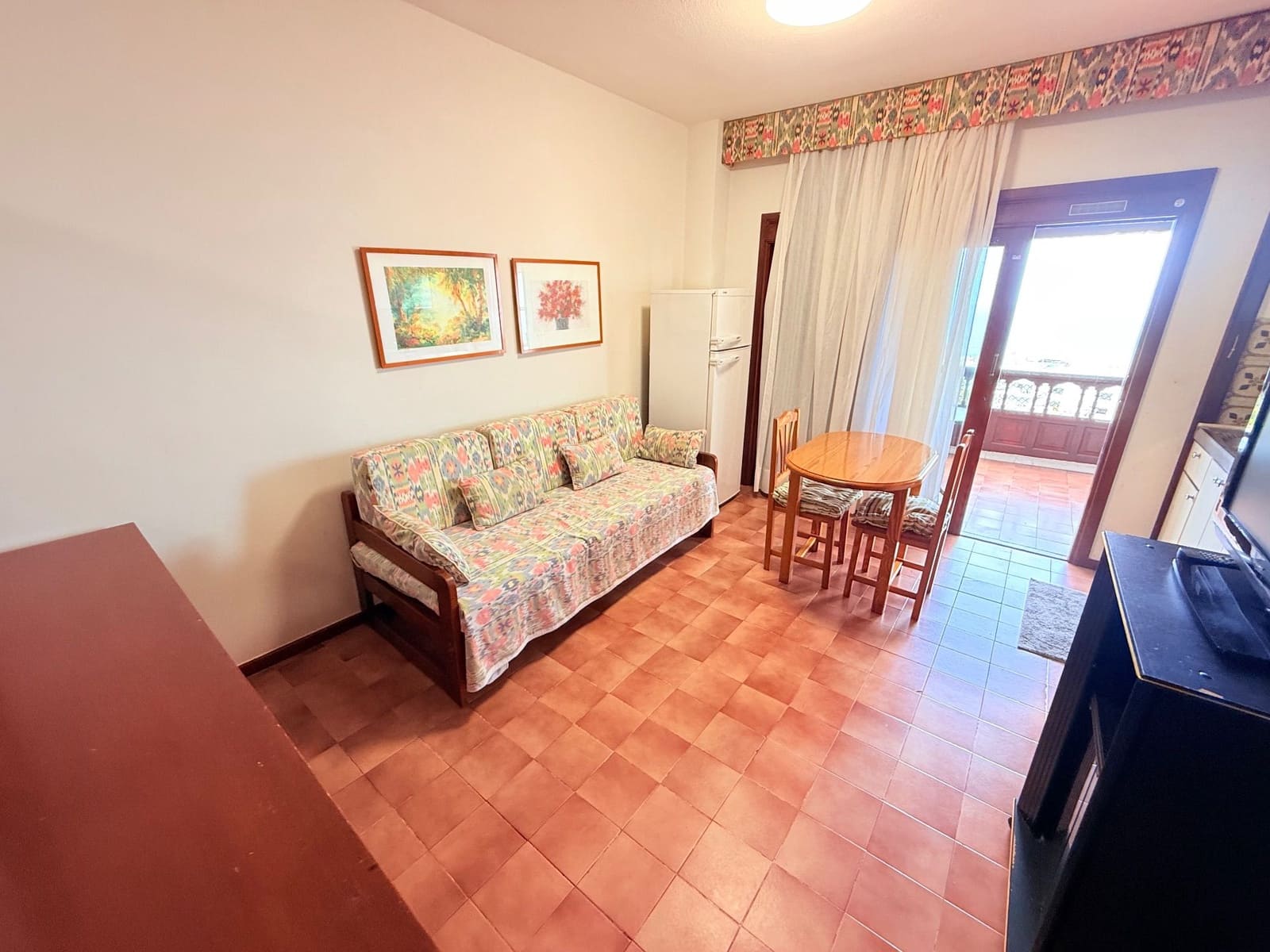 Studio till salu i Puerto de la Cruz med pool garage - 138 000 € (Ref: 9371752)