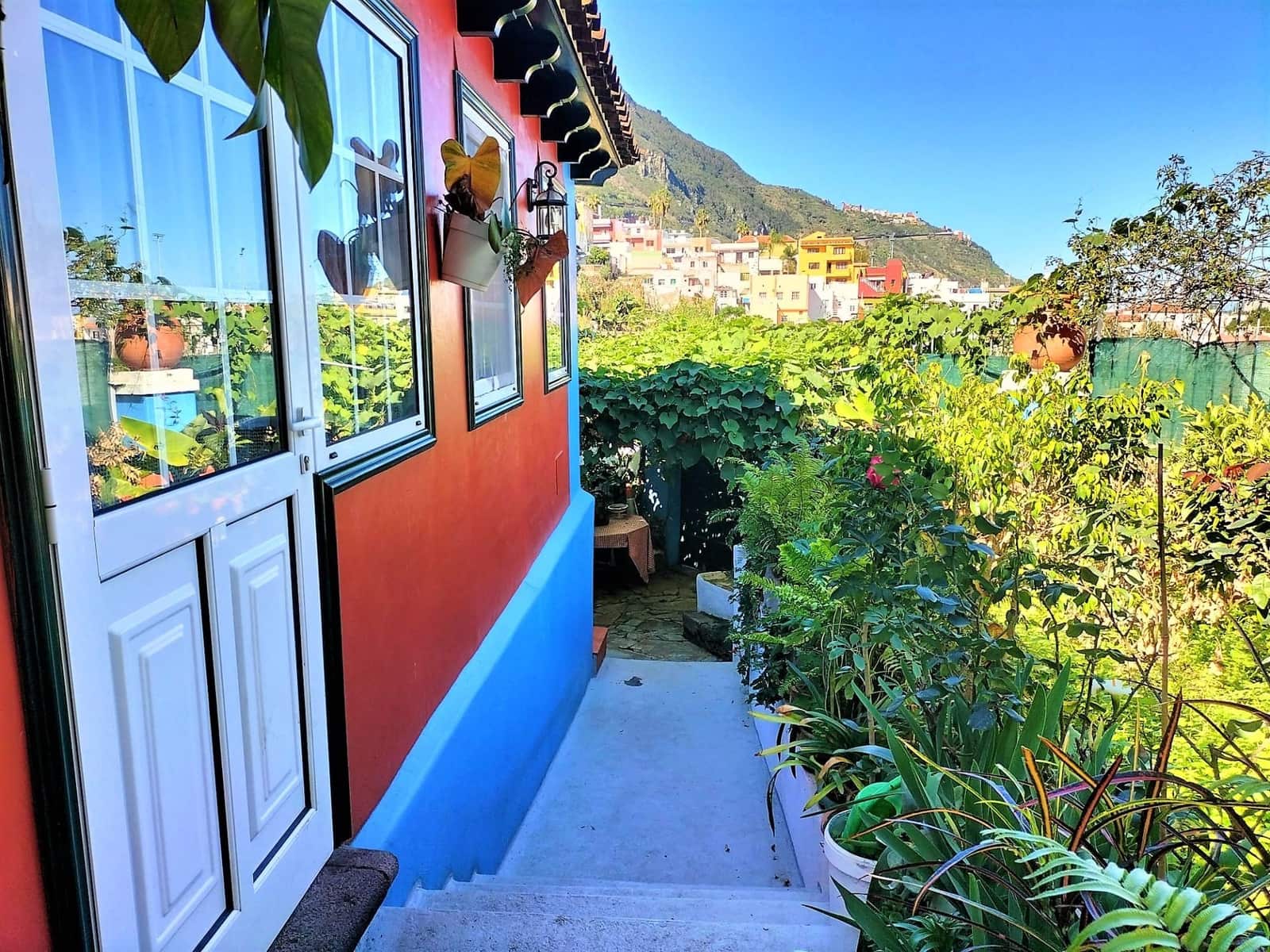 4 sovrum Villa till salu i Los Realejos - 330 000 € (Ref: 9382366)