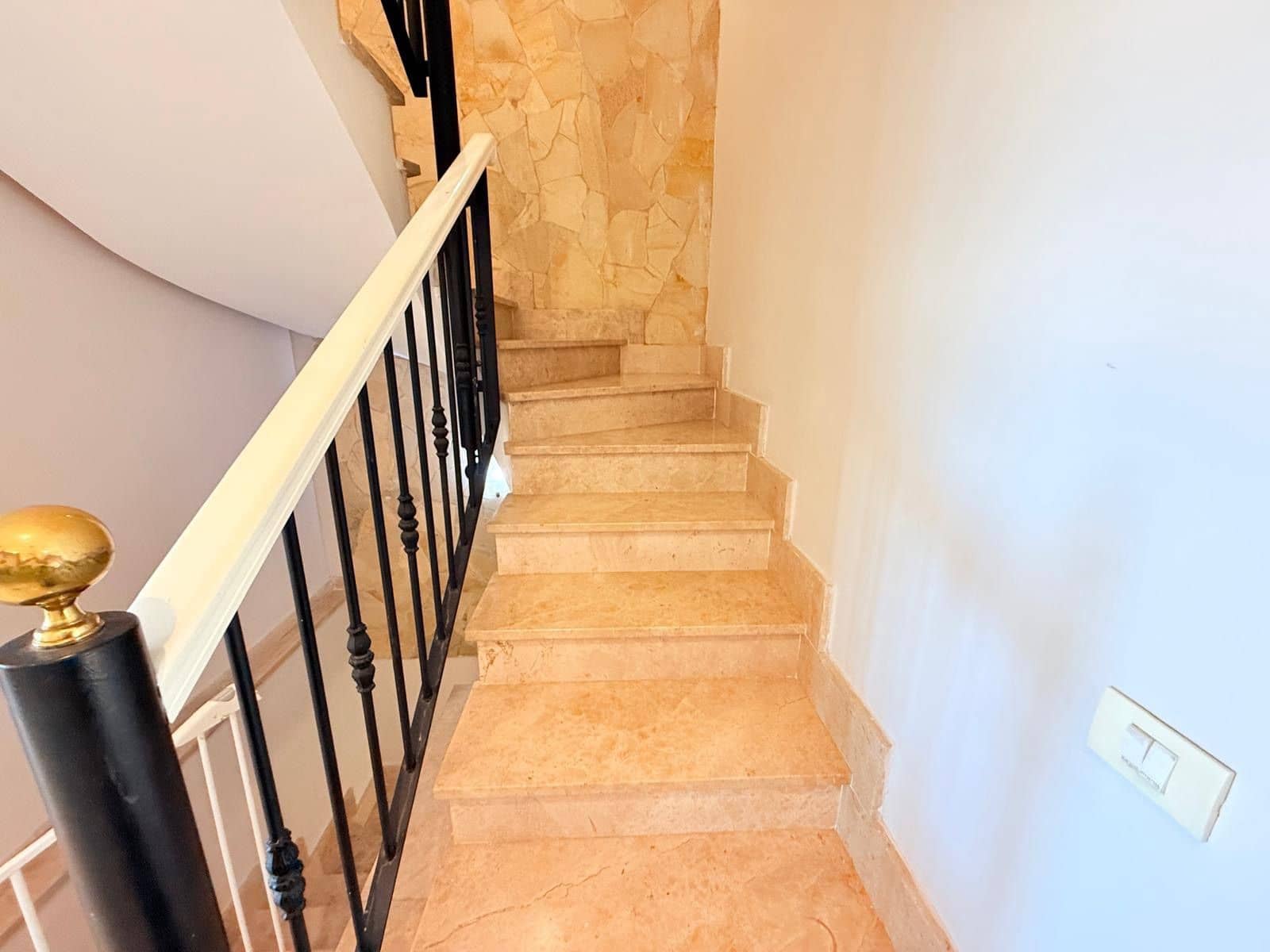 3 Zimmer Doppelhaus zu verkaufen in Los Realejos mit Garage - 495.000 € (Ref: 9461136)