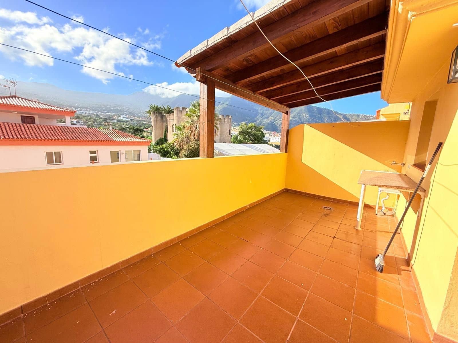 3 Zimmer Doppelhaus zu verkaufen in Los Realejos mit Garage - 495.000 € (Ref: 9461136)