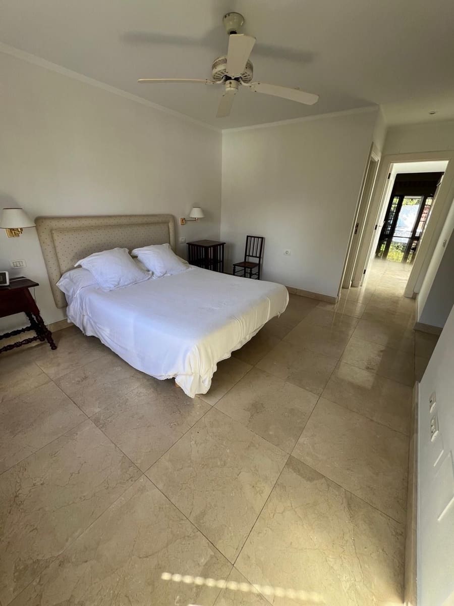 Chalet de 1 habitación en Puerto de la Cruz en alquiler con piscina - 1.600 € (Ref: 9496884)