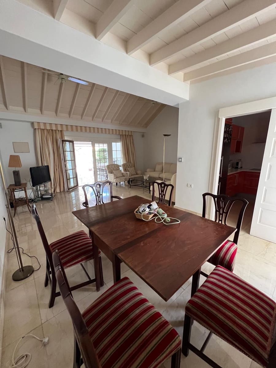 Chalet de 1 habitación en Puerto de la Cruz en alquiler con piscina - 1.600 € (Ref: 9496884)