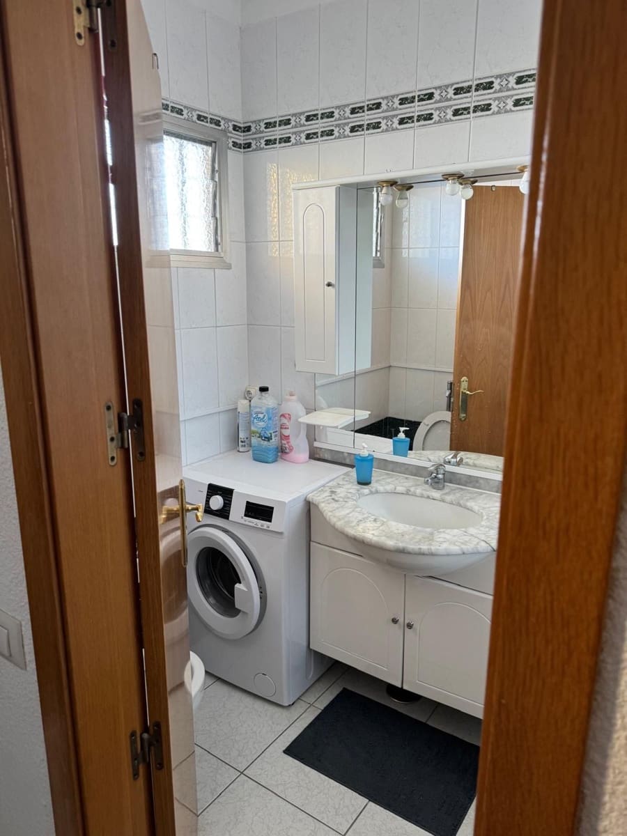 Yksiö vuokrattavana paikassa Puerto de la Cruz mukana uima-altaan - 800 € (Ref: 9496885)