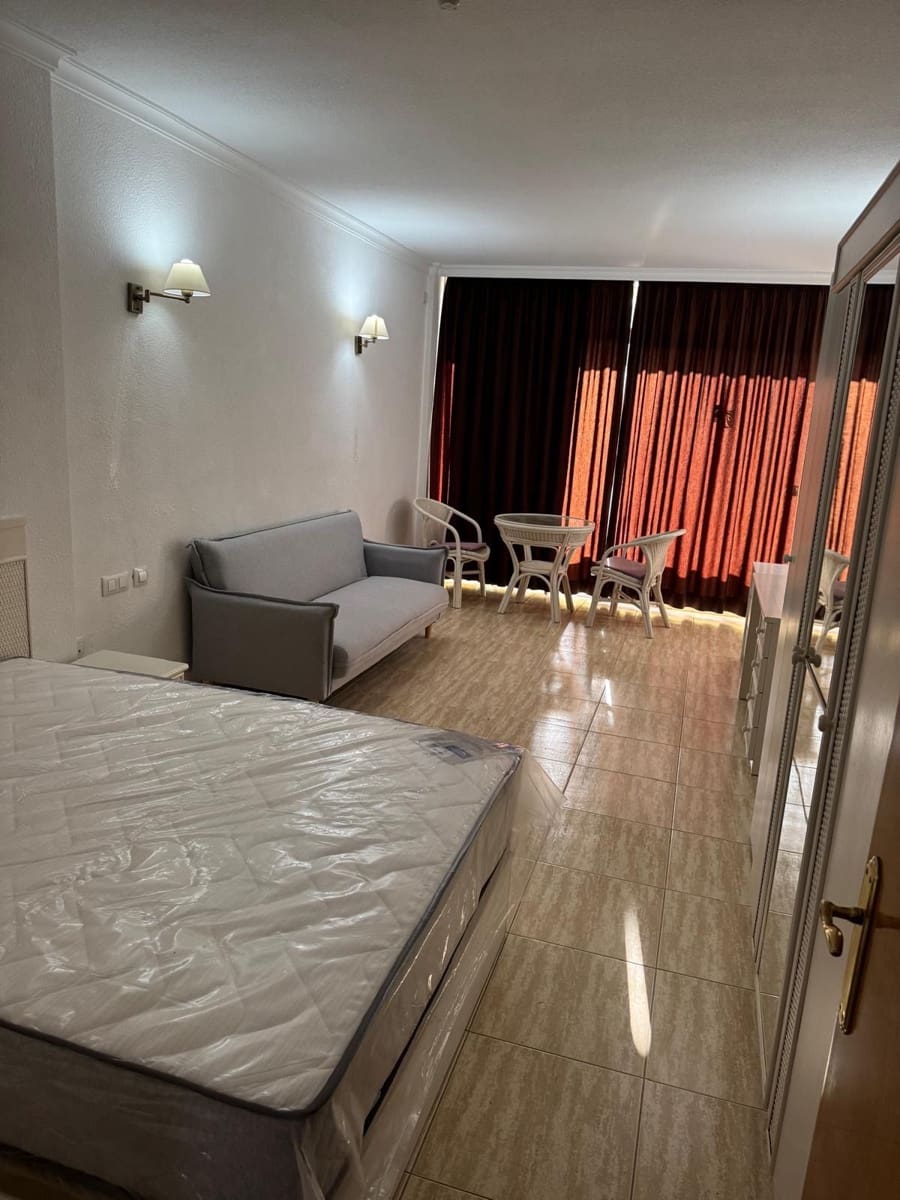 Yksiö vuokrattavana paikassa Puerto de la Cruz mukana uima-altaan - 800 € (Ref: 9496885)