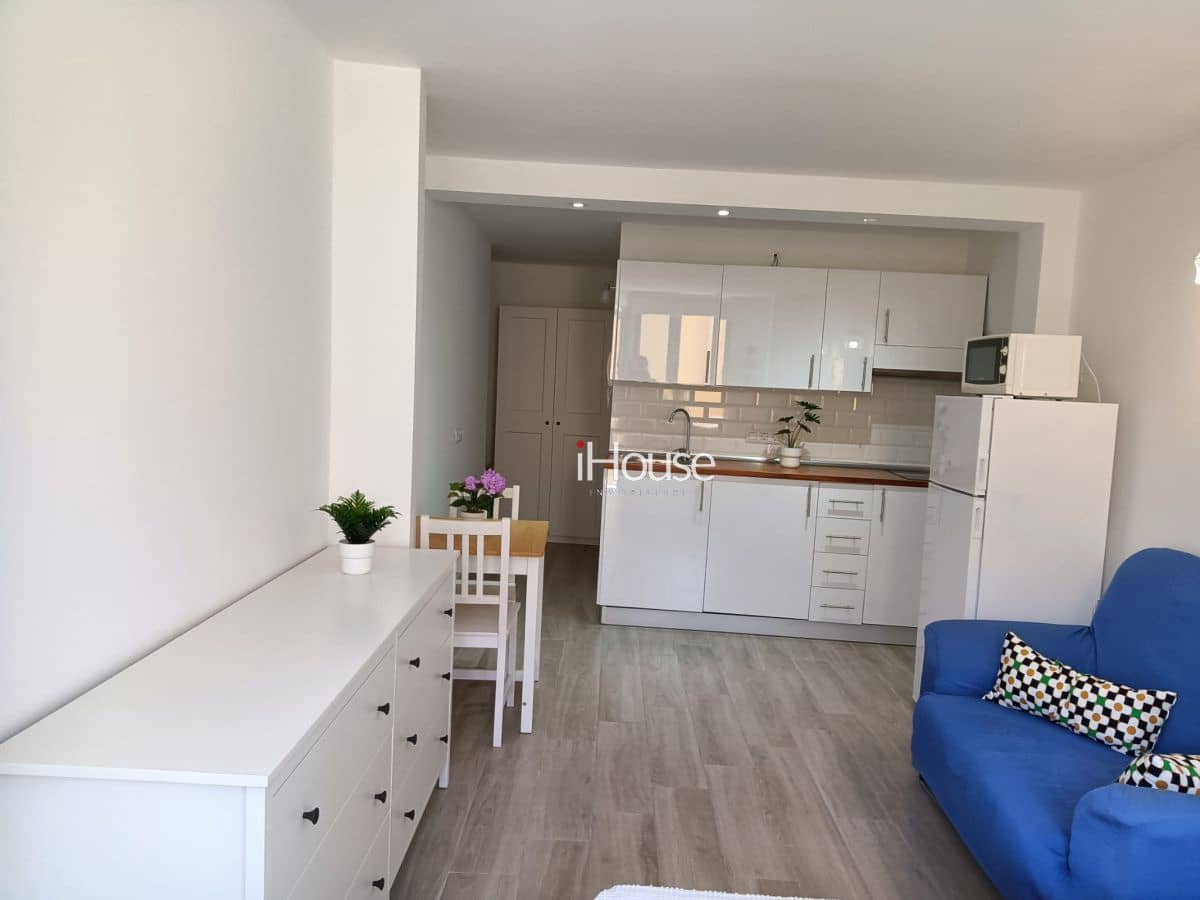 Estúdio para arrendar em Puerto de la Cruz - 650 € (Ref: 9499647)