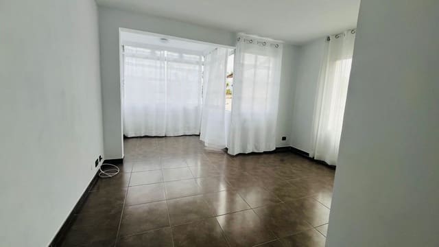 Studio til salgs i Puerto de la Cruz - € 155 000 (Ref: 9501869)