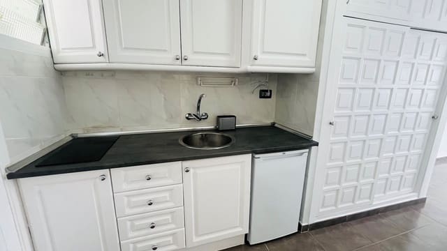 Studio til salgs i Puerto de la Cruz - € 155 000 (Ref: 9501869)