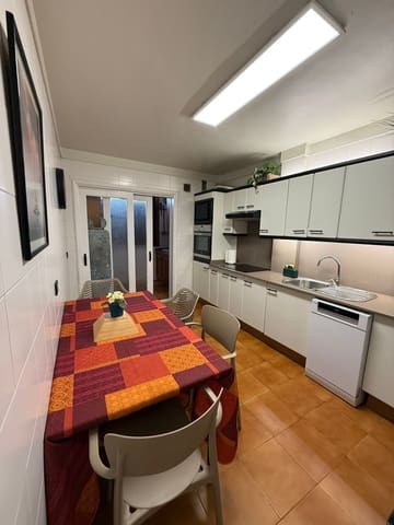 3 soveværelse Lejlighed til salg i Puerto de la Cruz med garage - € 380.000 (Ref: 9508401)