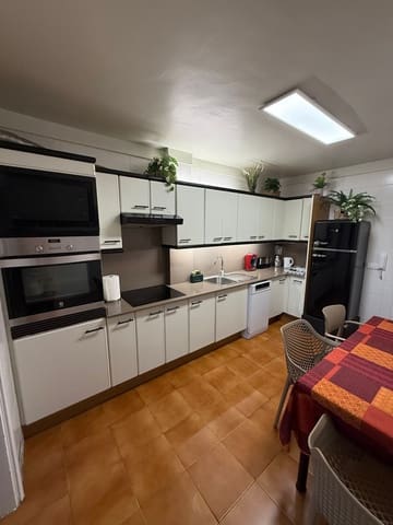 3 soveværelse Lejlighed til salg i Puerto de la Cruz med garage - € 380.000 (Ref: 9508401)