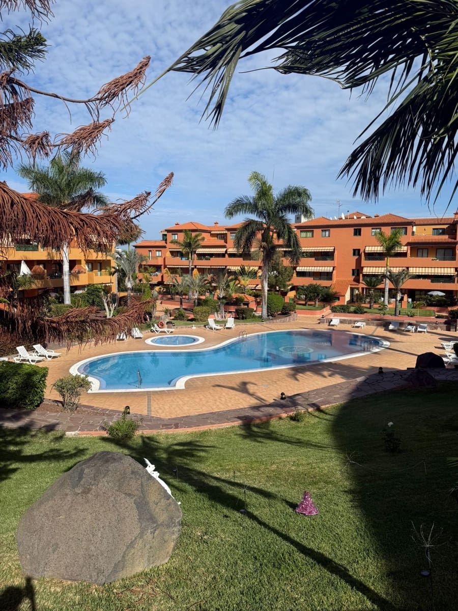 2 soveværelse Lejlighed til leje i Puerto de la Cruz med swimmingpool garage - € 1.200 (Ref: 9513081)