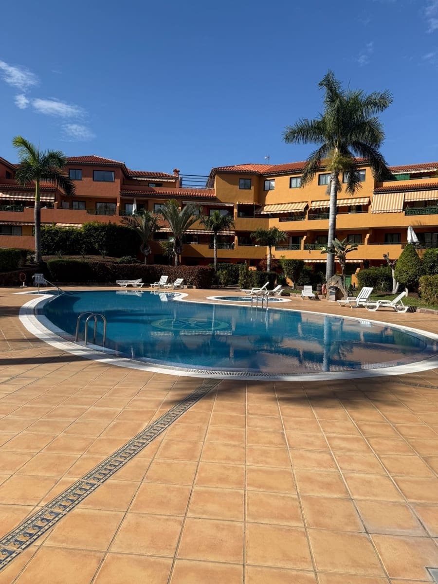 2 soveværelse Lejlighed til leje i Puerto de la Cruz med swimmingpool garage - € 1.200 (Ref: 9513081)