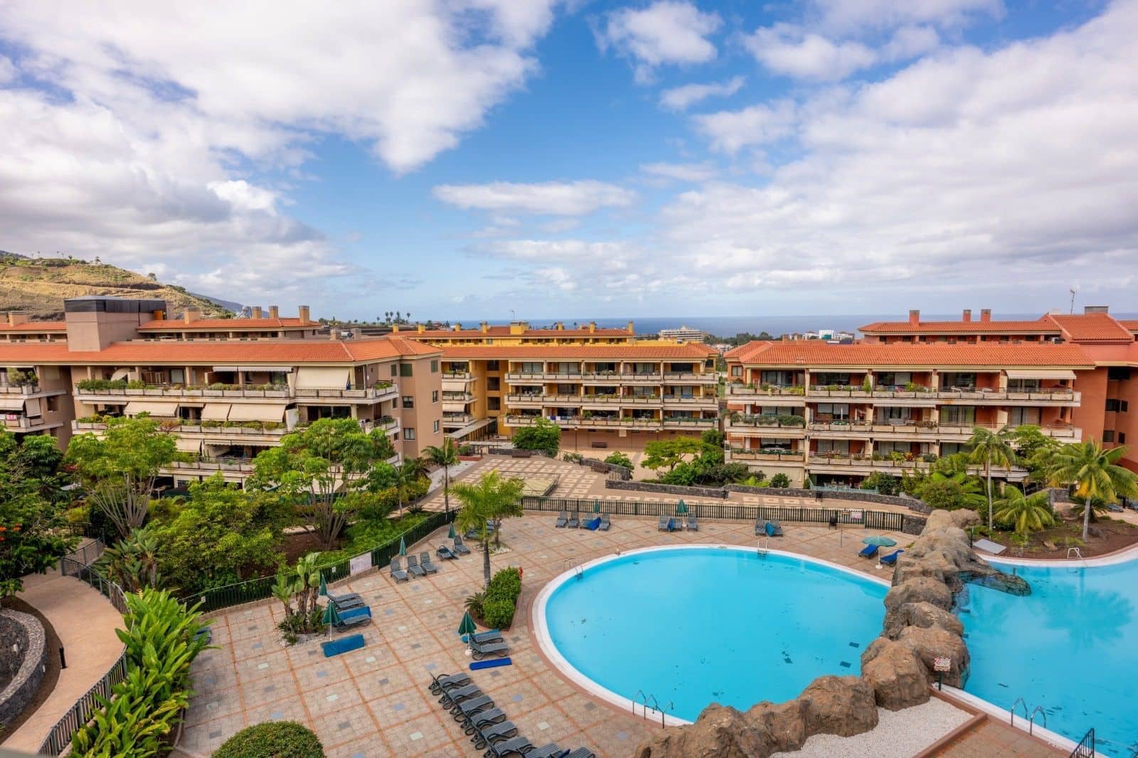 2 soveværelse Lejlighed til leje i El Durazno med swimmingpool garage - € 1.300 (Ref: 9513082)