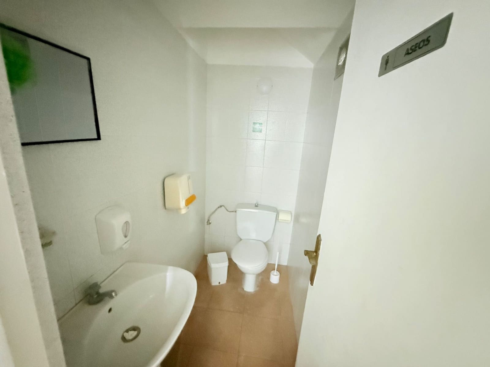 Commerciale in vendita in Puerto de la Cruz - 200.000 € (Rif: 9529466)