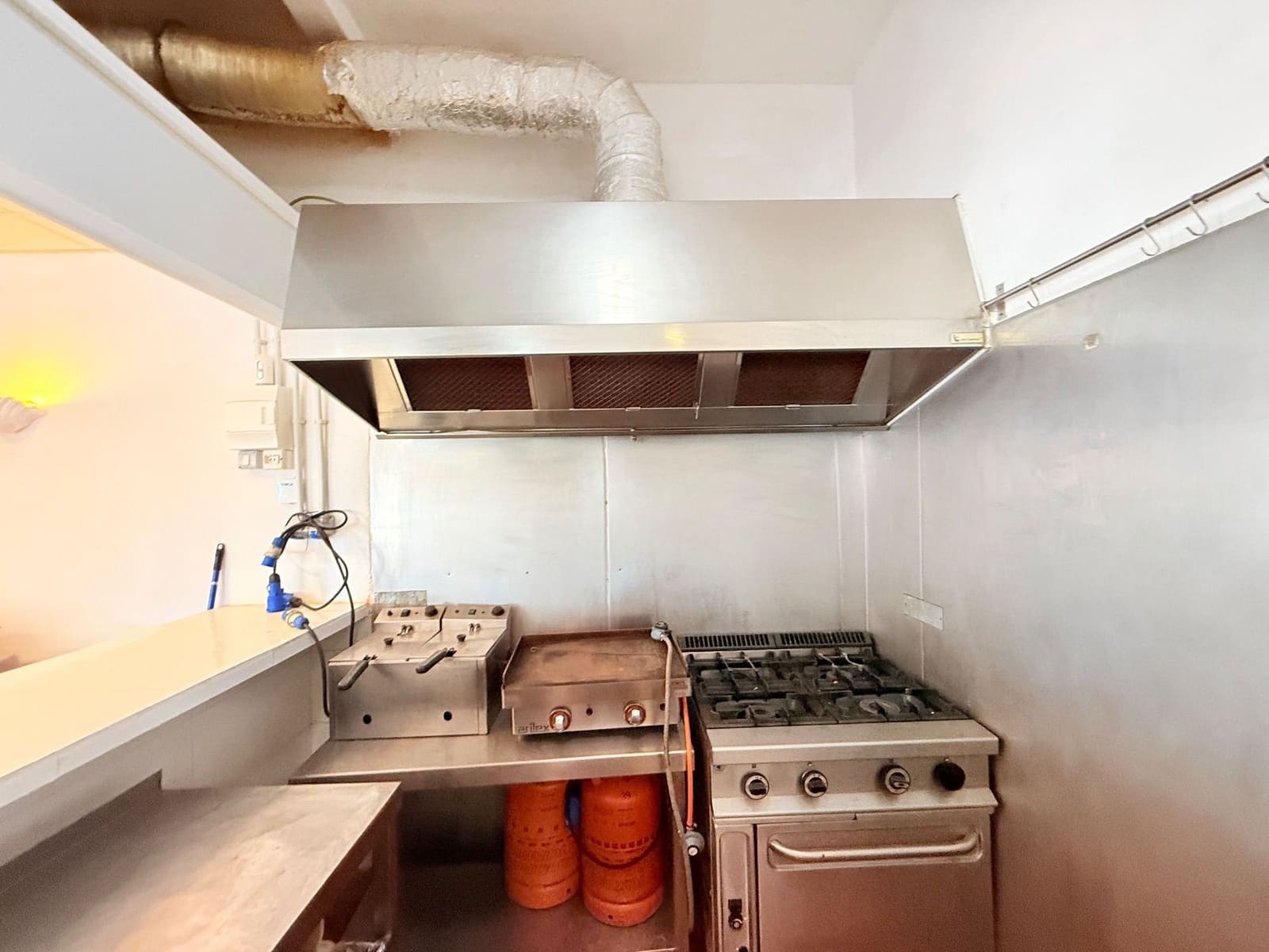 Commerciale in vendita in Puerto de la Cruz - 200.000 € (Rif: 9529466)