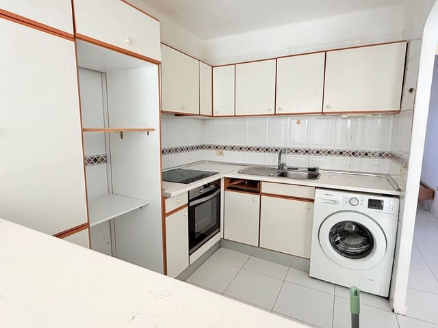 2 makuuhuone Huoneisto myytävänä paikassa Puerto de la Cruz mukana uima-altaan 
autotalli - 348 000 € (Ref: 9540791)