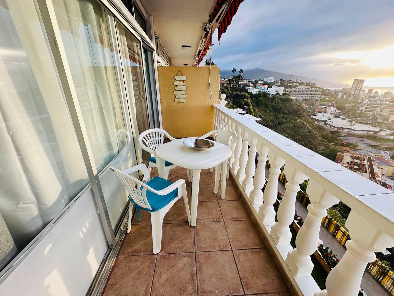 Estudio en Puerto de la Cruz en alquiler con piscina - 1.150 € (Ref: 9570683)