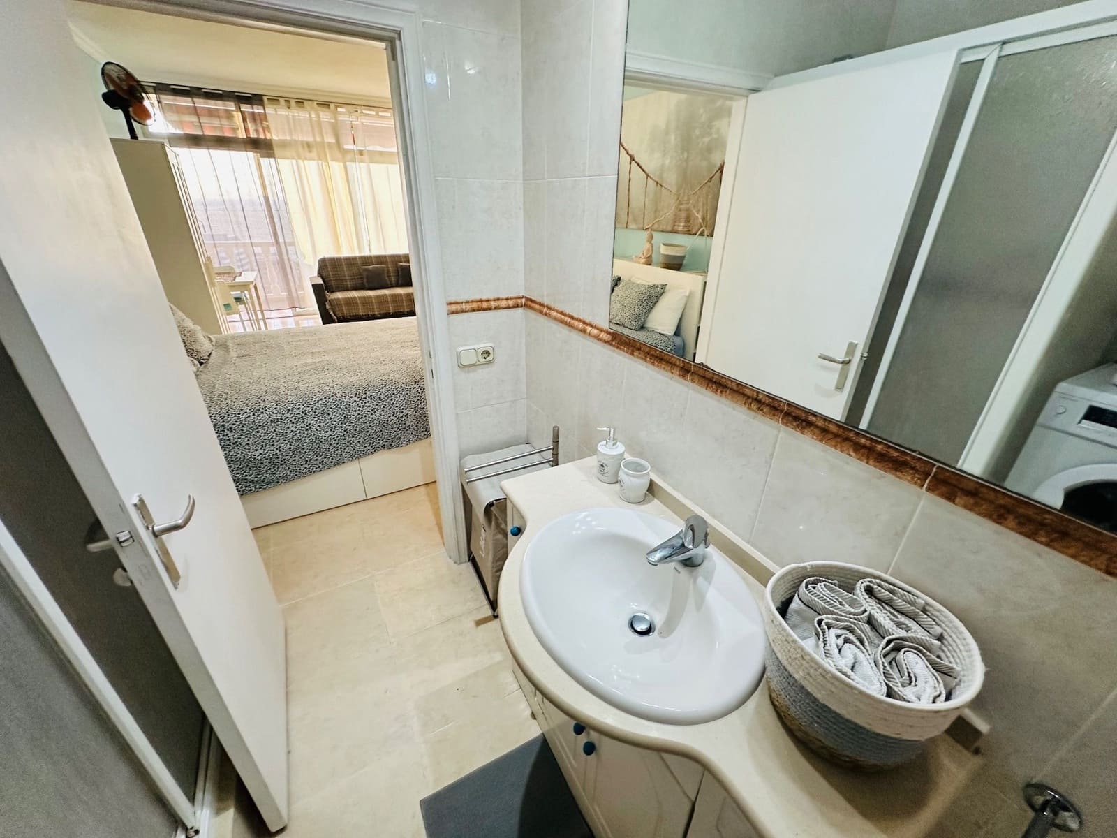 Estudio en Puerto de la Cruz en alquiler con piscina - 1.150 € (Ref: 9570683)