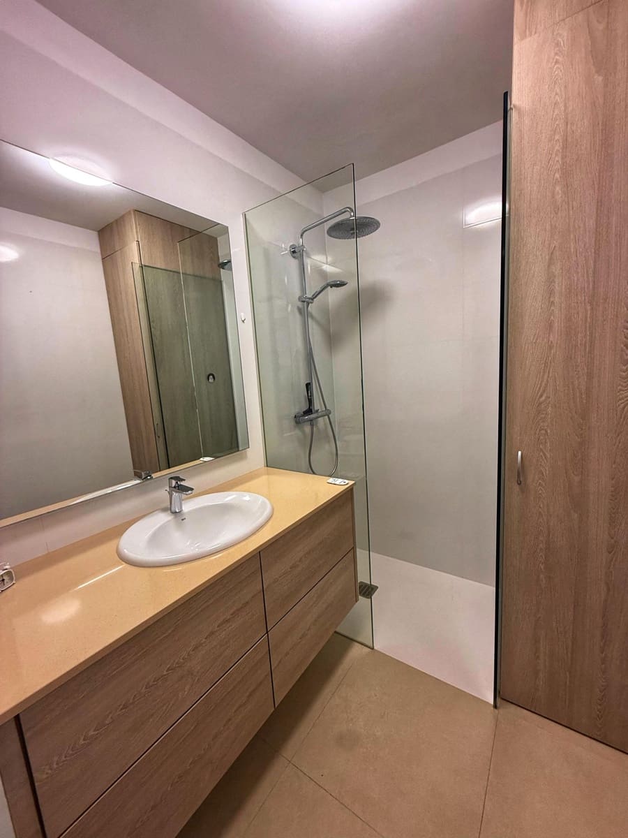 1 quarto Apartamento para arrendar em Puerto de la Cruz com piscina - 1 350 € (Ref: 9690052)
